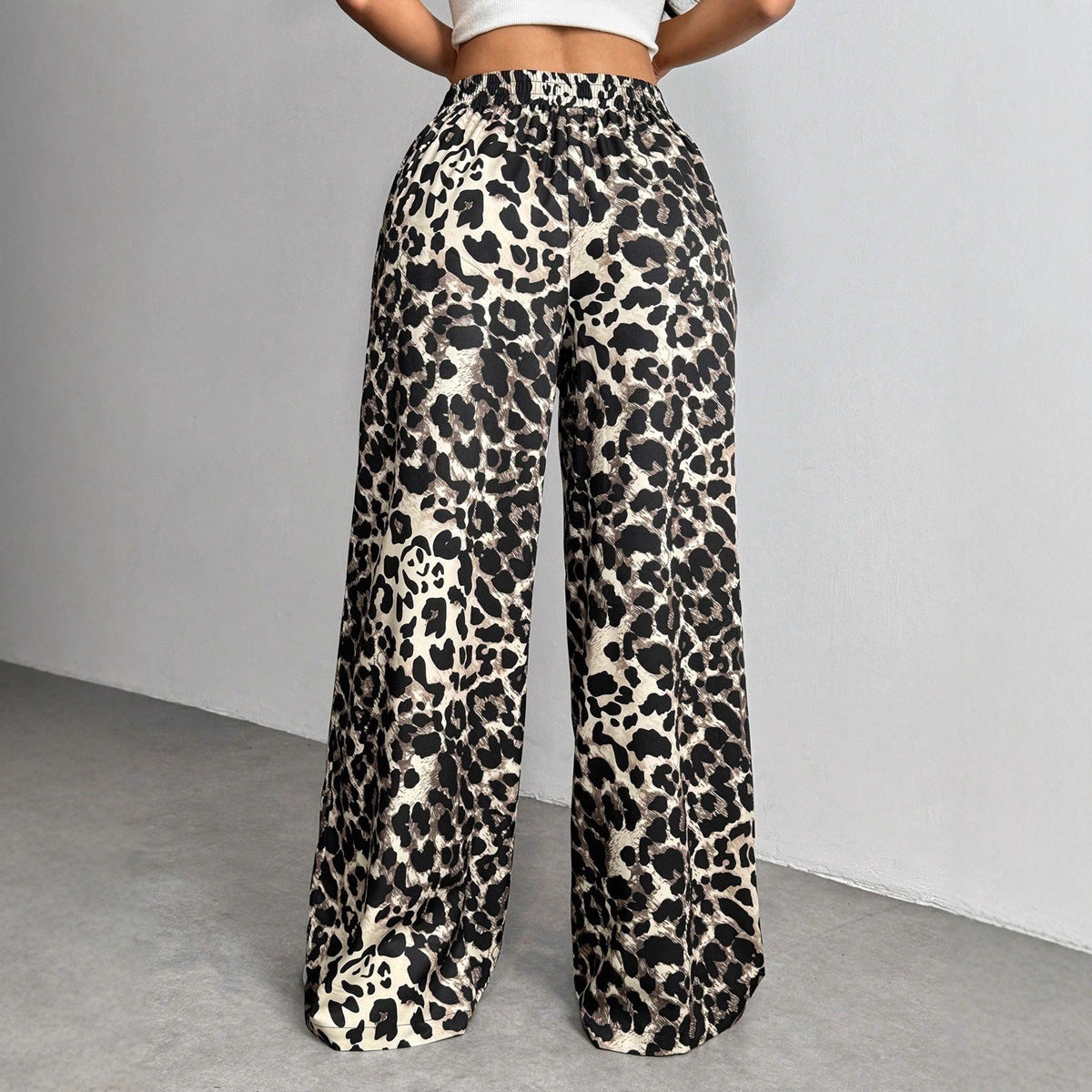 Loose-fitting Casual Pants With A Printed Leopard Pattern And An Elastic Waistband